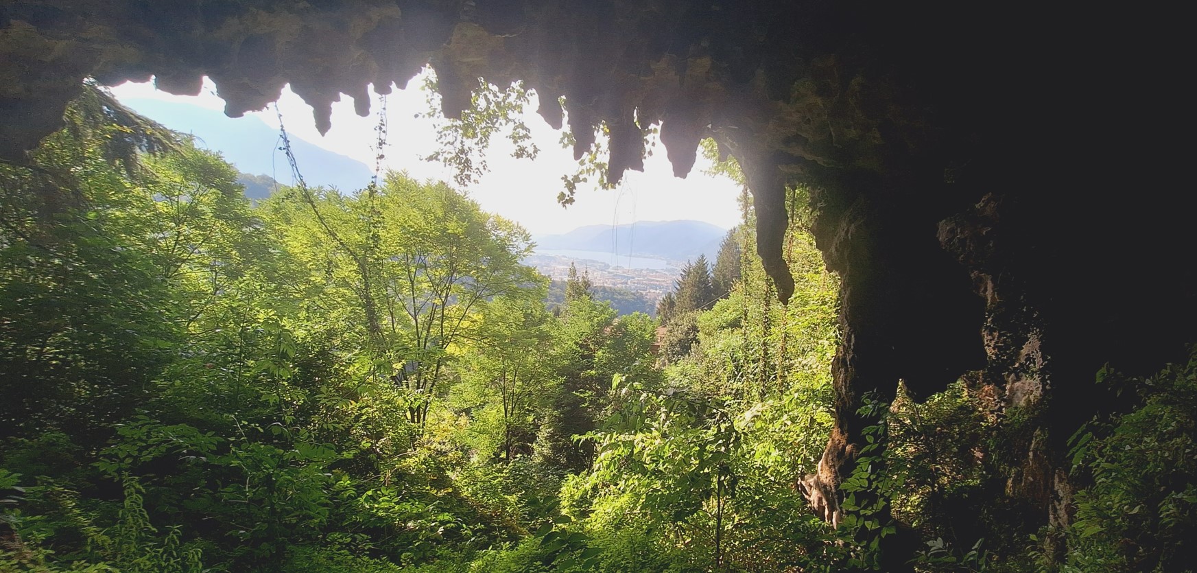 grotta di san giovanni laorca lecco laghi valli