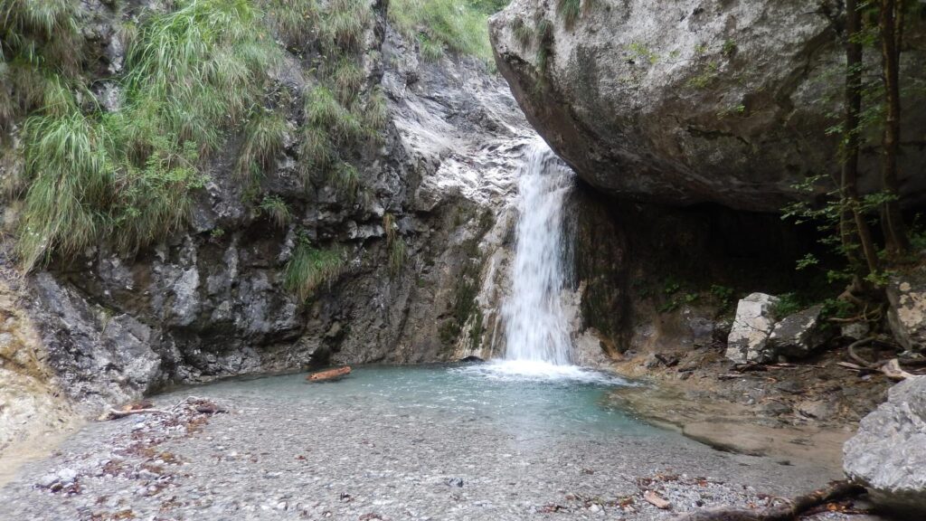 sentiero del fiume lecco laghi e valli