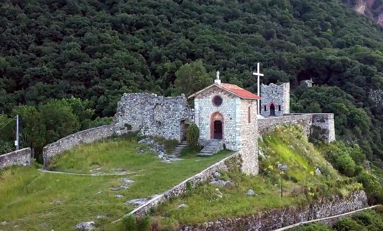 Il castello dell’Innominato